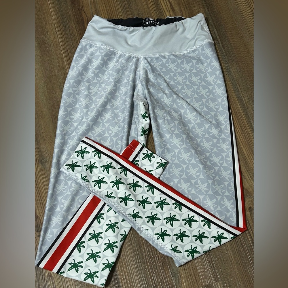Bend Ohio State Women’s Leggings